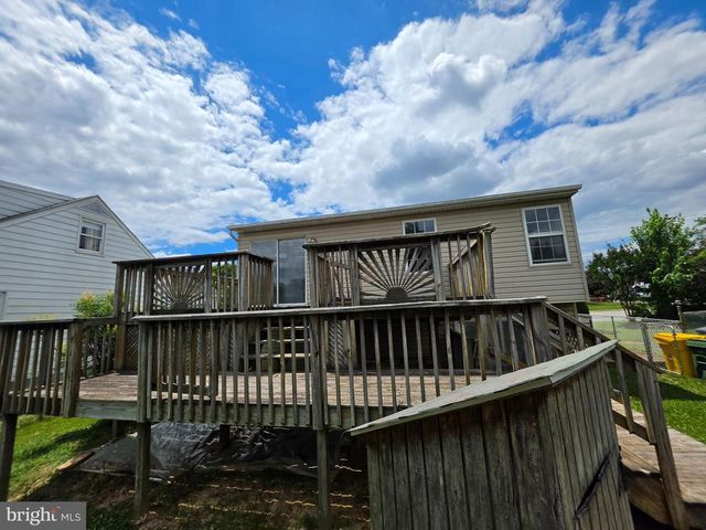 5705 REDMOND STREET, Baltimore, MD 21225