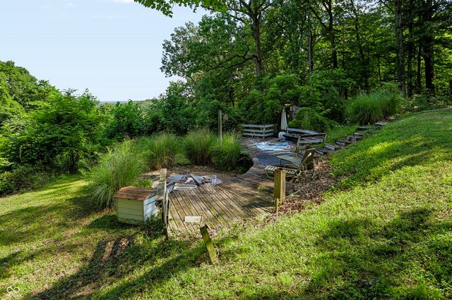 514 Whippoorwill Lane, Nashville, IN 47448