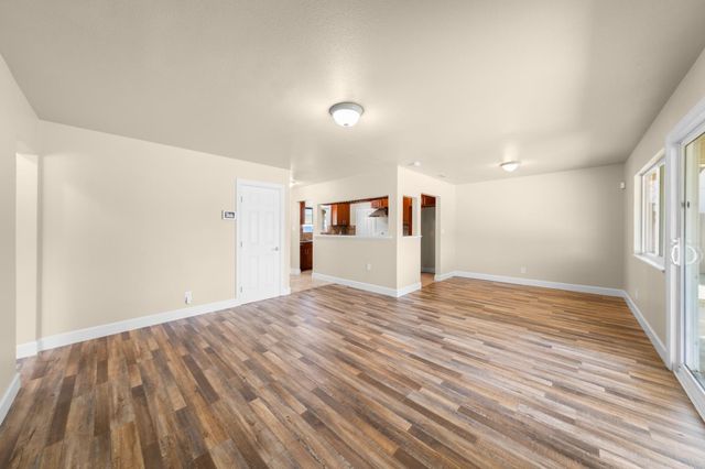 3827 Lankershim Way, North Highlands, CA 95660