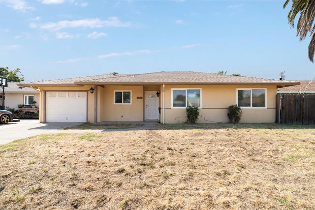 3827 Lankershim Way, North Highlands, CA 95660
