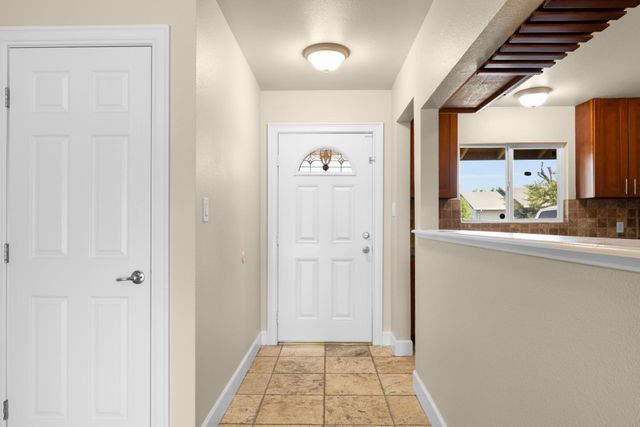 3827 Lankershim Way, North Highlands, CA 95660
