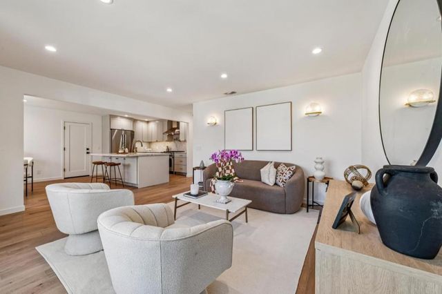332 N Humboldt, San Mateo, CA 94401