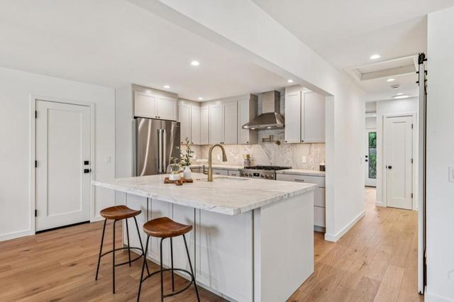 332 N Humboldt, San Mateo, CA 94401