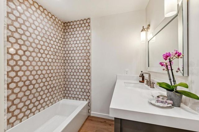 332 N Humboldt, San Mateo, CA 94401