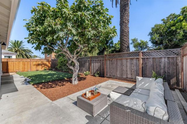 332 N Humboldt, San Mateo, CA 94401