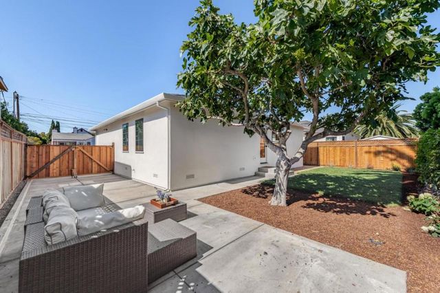 332 N Humboldt, San Mateo, CA 94401