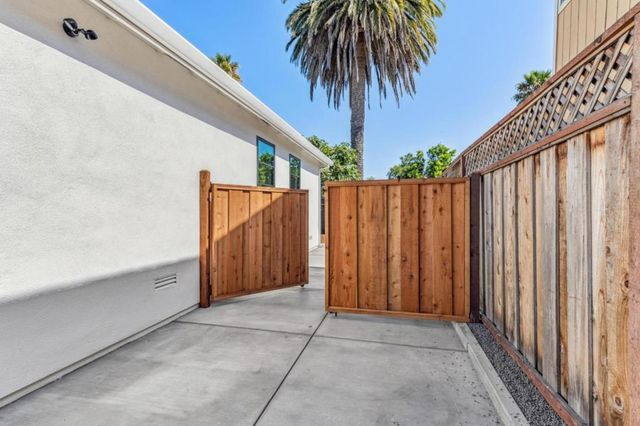 332 N Humboldt, San Mateo, CA 94401