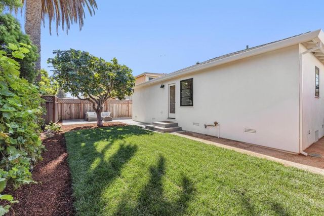 332 N Humboldt, San Mateo, CA 94401