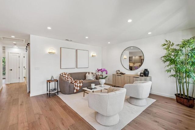 332 N Humboldt, San Mateo, CA 94401