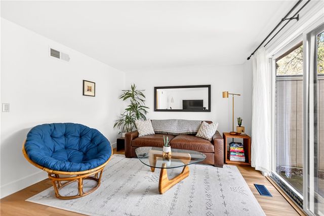 504 Cherry Ct, Ross Twp, PA 15237