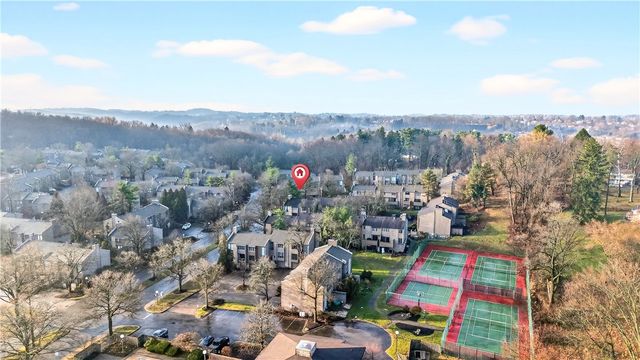 504 Cherry Ct, Ross Twp, PA 15237