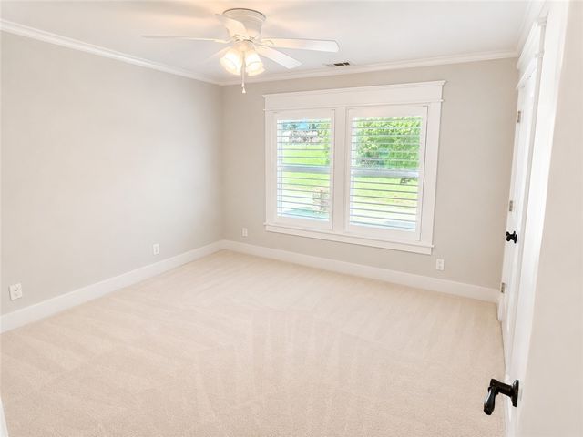 21385 Griggs Road, Springdale, AR 72762