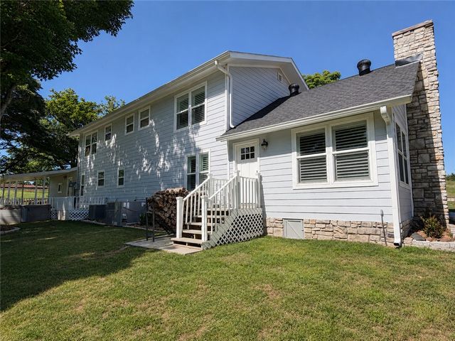 21385 Griggs Road, Springdale, AR 72762