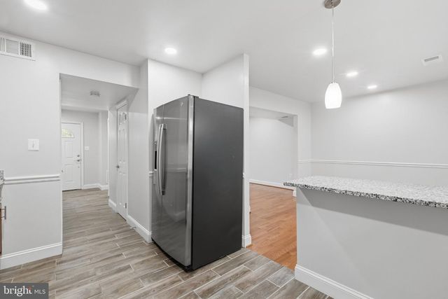 8312 MOLINE PL, Springfield, VA 22153