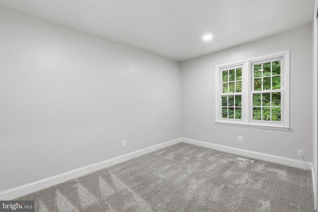 8312 MOLINE PL, Springfield, VA 22153