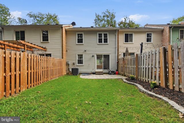 8312 MOLINE PL, Springfield, VA 22153