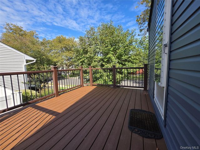25 Ripley Drive, Northport, NY 11768