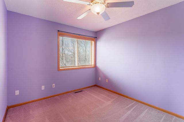 290 Pendryn Hill Overlook, Woodbury, MN 55125