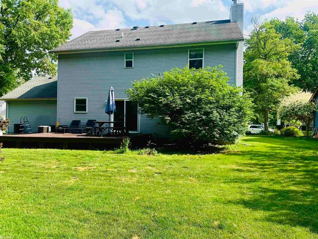 400 Hemlock Lane, Marysville, MI 48040