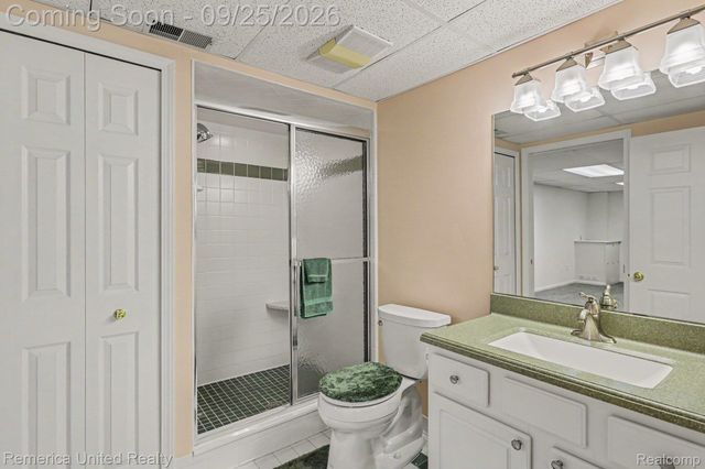 3132 Harbor Court, Waterford Charter Township, MI 48328