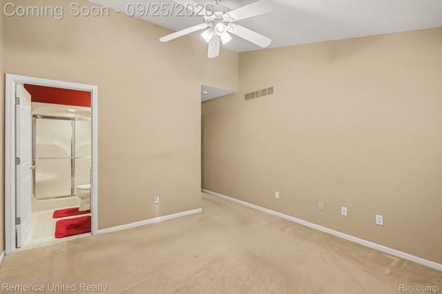 3132 Harbor Court, Waterford Charter Township, MI 48328