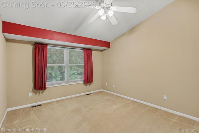 3132 Harbor Court, Waterford Charter Township, MI 48328