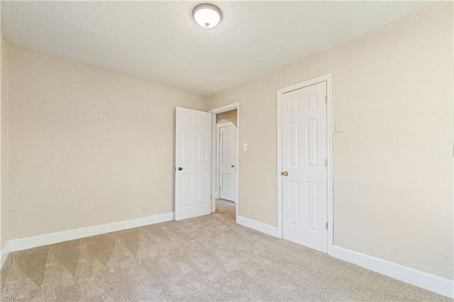 9559 19th Bay ST, Norfolk, VA 23518