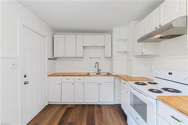 9559 19th Bay ST, Norfolk, VA 23518