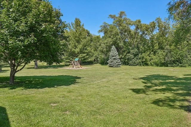 9207 39th AVENUE, Kenosha, WI 53142