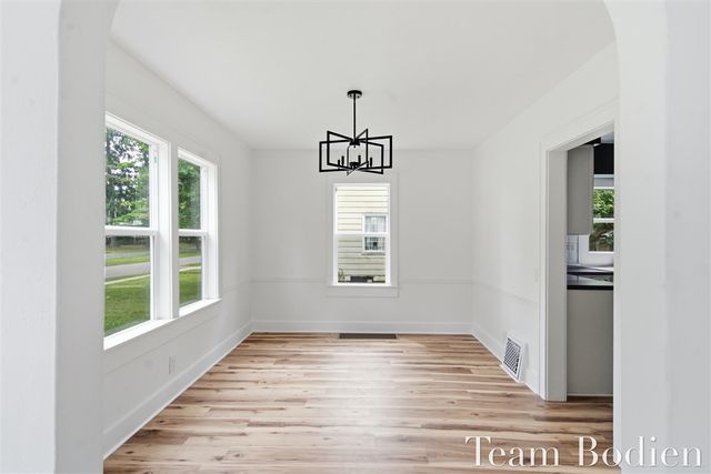 627 Pinehurst Boulevard, Kalamazoo, MI 49006