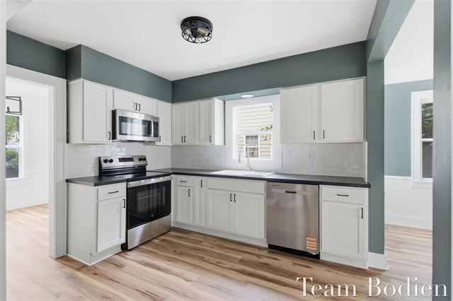 627 Pinehurst Boulevard, Kalamazoo, MI 49006