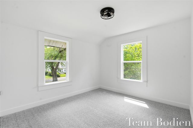 627 Pinehurst Boulevard, Kalamazoo, MI 49006