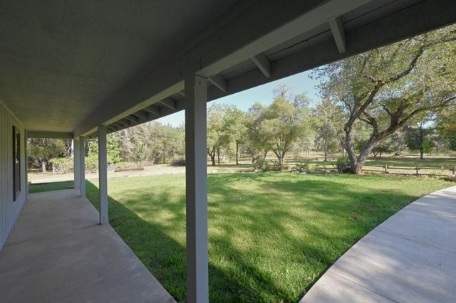 5731 Colorado Road, Mariposa, CA 95338