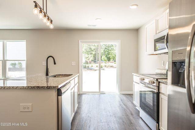 780 W Illinois Avenue, Southern Pines, NC 28387