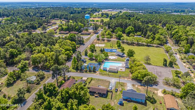 780 W Illinois Avenue, Southern Pines, NC 28387