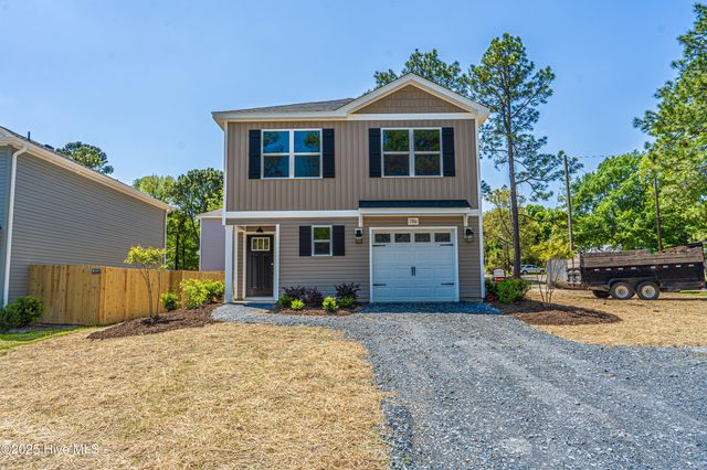 780 W Illinois Avenue, Southern Pines, NC 28387