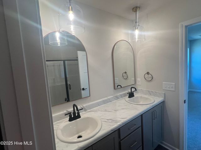 780 W Illinois Avenue, Southern Pines, NC 28387