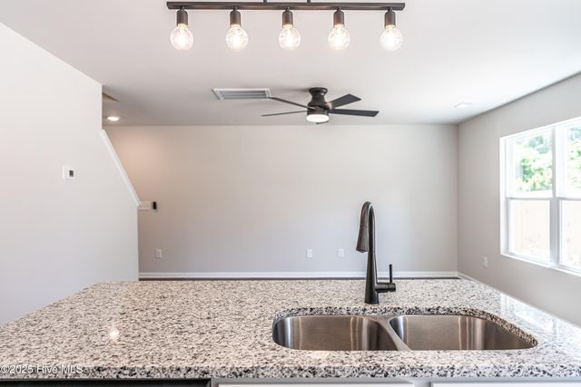 780 W Illinois Avenue, Southern Pines, NC 28387