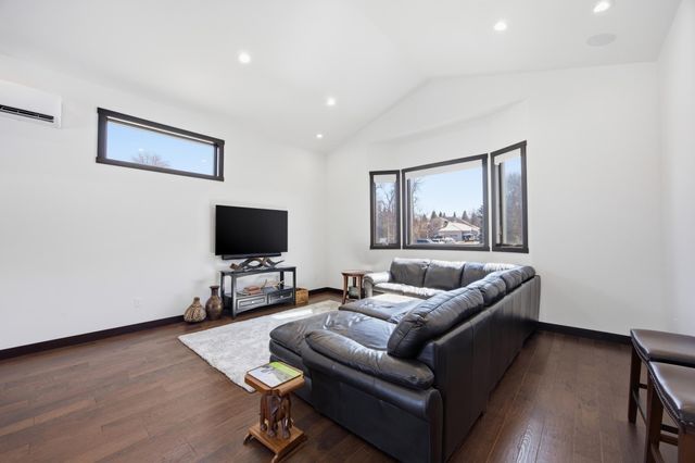 123 50th Avenue E, West Fargo, ND 58078