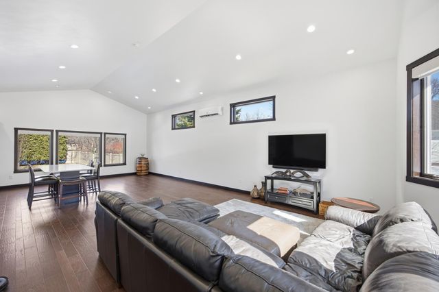 123 50th Avenue E, West Fargo, ND 58078