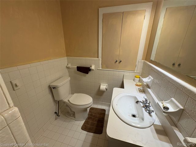 14960 Grandville Avenue, Detroit, MI 48223