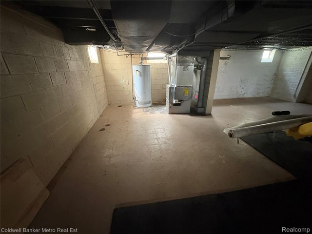 14960 Grandville Avenue, Detroit, MI 48223