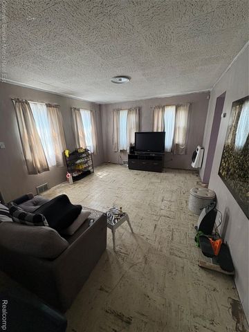14960 Grandville Avenue, Detroit, MI 48223