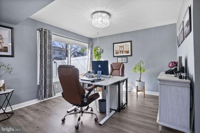 32 HARWOOD RD, Marlton, NJ 08053