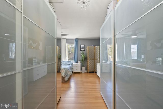 32 HARWOOD RD, Marlton, NJ 08053