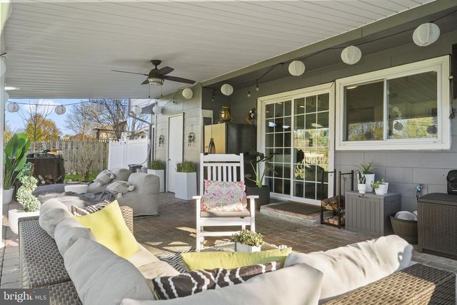 32 HARWOOD RD, Marlton, NJ 08053