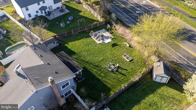 32 HARWOOD RD, Marlton, NJ 08053