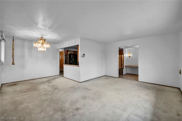 24419 Ronan Road, Bedford Heights, OH 44146