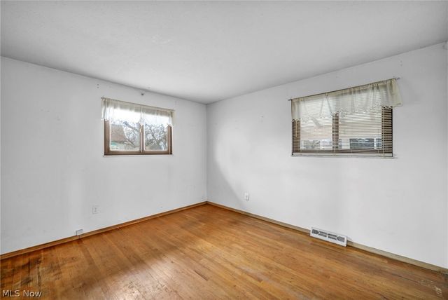 24419 Ronan Road, Bedford Heights, OH 44146