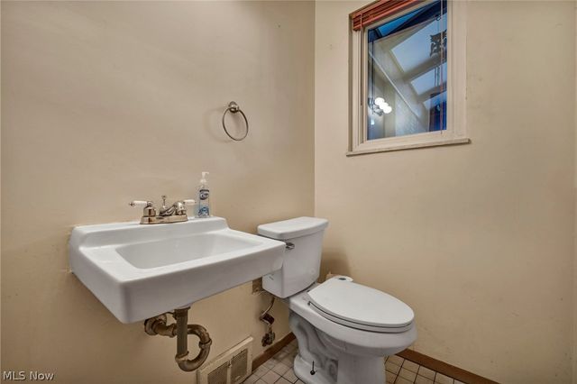 24419 Ronan Road, Bedford Heights, OH 44146